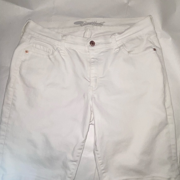 Old Navy White Denim Jeans. 0296 - Picture 1 of 5